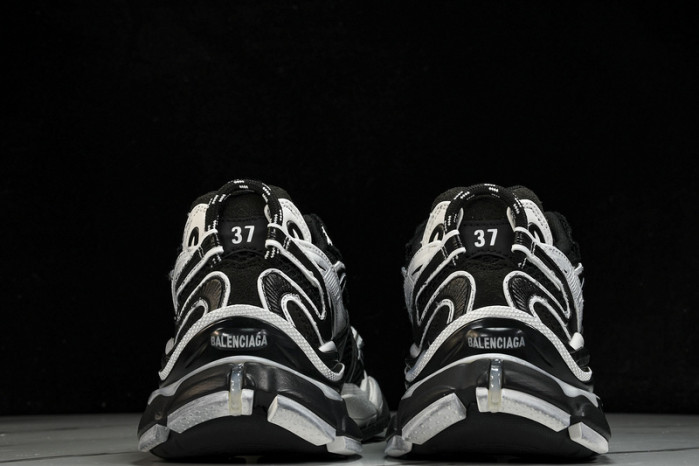 BL RUNNER -COPSHOE BL 266