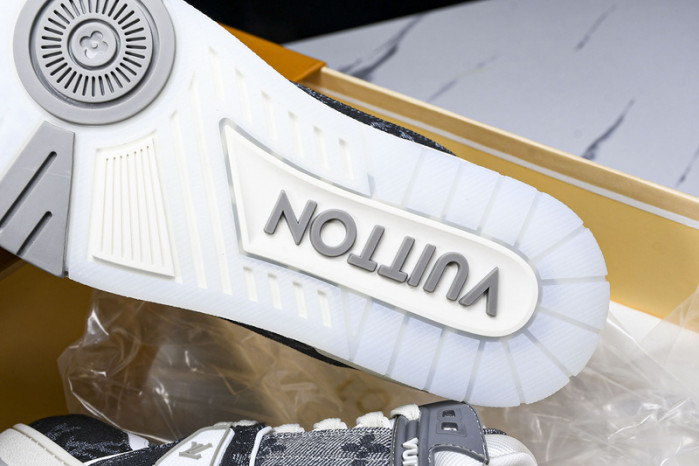 LVT  SNEAKERS   COPSHOE  L&V-137