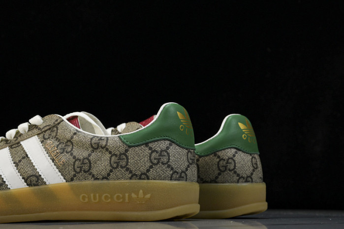 GC  LOW-TOP SNEAKER COPSHOE GC-156