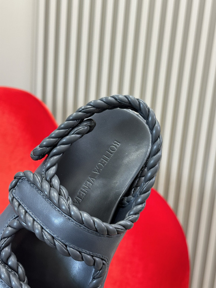 B**OTTEGA V*ENETA  SLIDE copshoe BVS_04 all black