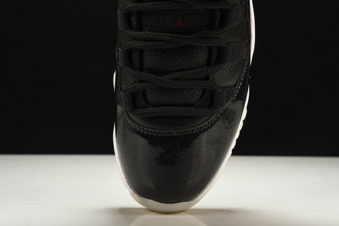 Jordan 11 Retro Low 72-10 - AV2187-001