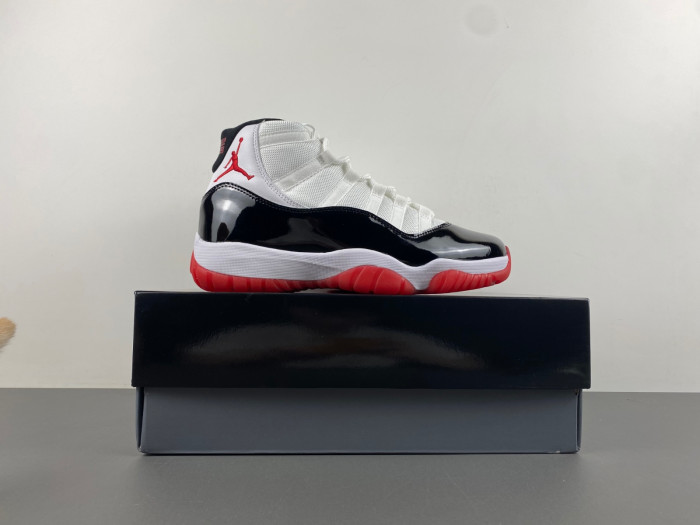 Jordan 11 Bulls white red CT8012-106