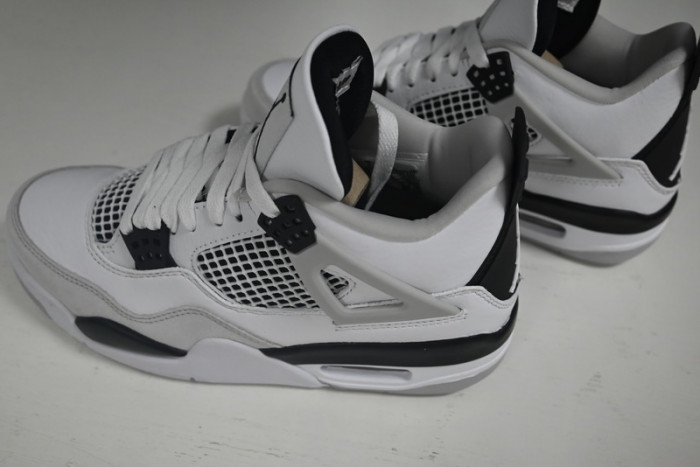 Air Jordan 4 Military Black DH6927-111