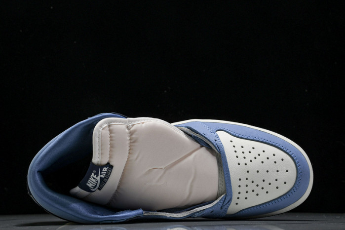 Jordan 1 High OG First in Flight (Women