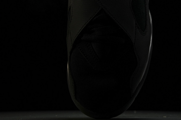 AIR JORDAN 8 RETRO  Winterized “Gunsmoke” FD1334-001