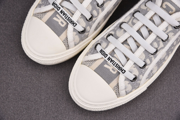 D1R*  SNEAKER  KICKZE DR-48