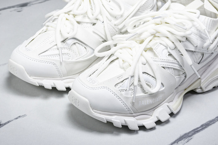 BL TRAINERS TRACK -COPSHOE BL 331