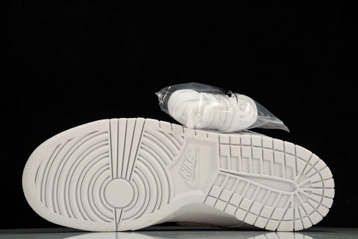 Nike SB Dunk Low Parra  - CN4504-100