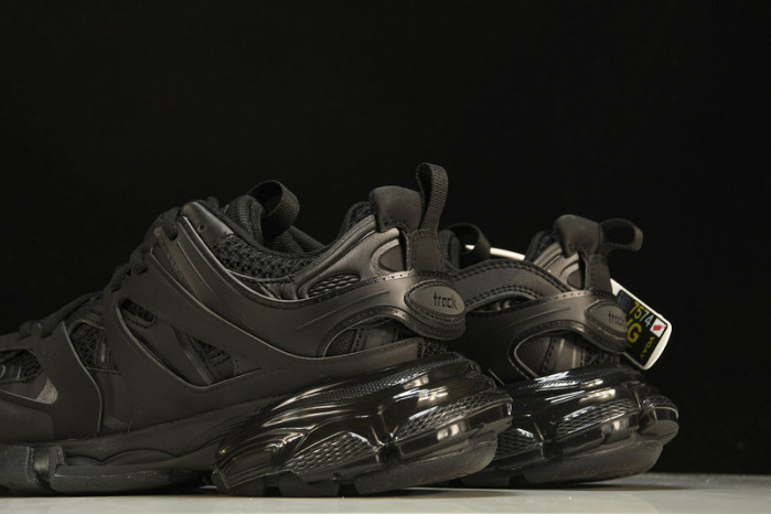 BL TRAINERS TRACK -COPSHOE BL 178