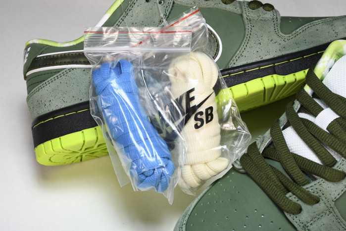 NIKE SB DUNK LOF CONCEPTS GREEN LOBSTER  BV1310-337