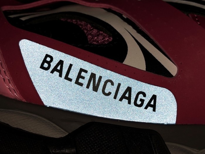 BL Track Pink Blue 542436 W1GB8 5482