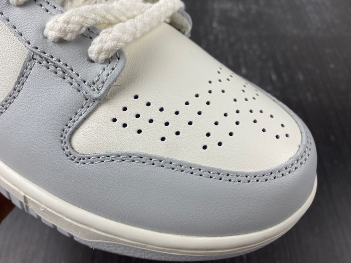 Nike Dunk Low WMNS "Needlework"  FJ4553-133