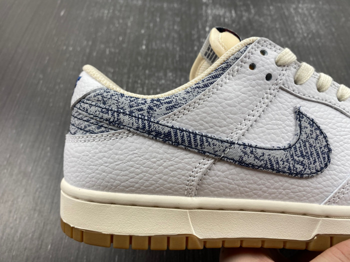 Dunk Low Washed Denim FN6881-100