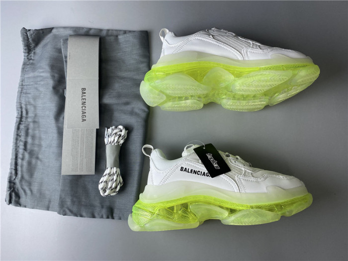 BL TRIPLE S TRAINERS CLEAR SOLE LIGHT GREEN    545325 W09O1 9844