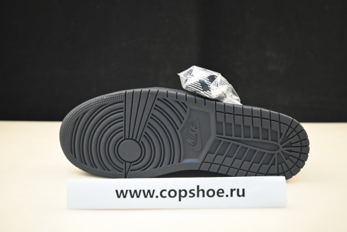 Travis Scott x Air Jordan 1 Low OG  Black/Phantom  DM7866-001