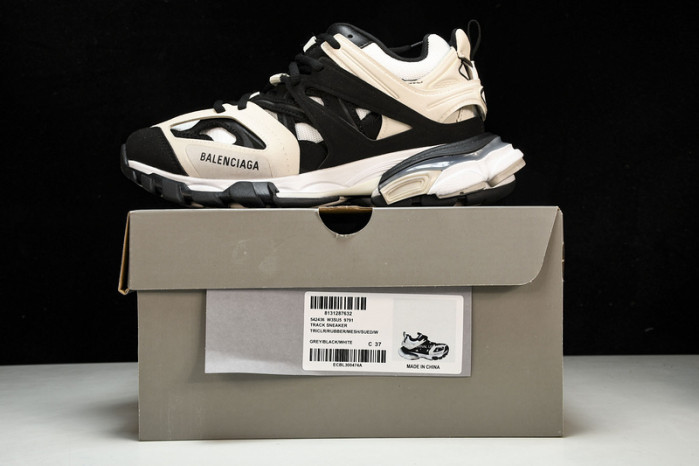 BL TRAINERS TRACK -COPSHOE BL 235