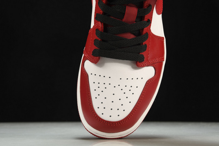 Jordan 1 Low Bulls - 553558-163