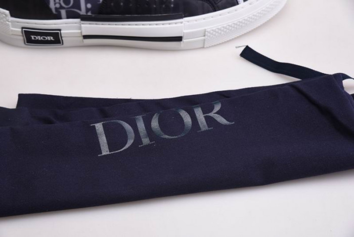 D1R* B23 OBLIQUE HIGH TOP SNEAKERS  KICKZE DR-6