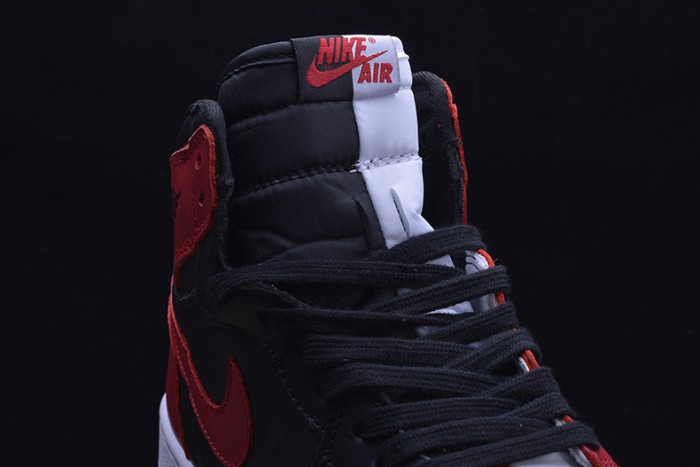 AIR JORDAN 1 RETRO "HOMAGE TO HOME" red 861428-061